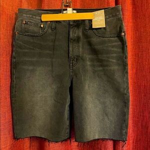 Madewell BRAND NEW WITH TAGS Hi-Rise Long Shorts, size 31” (US 10-12)